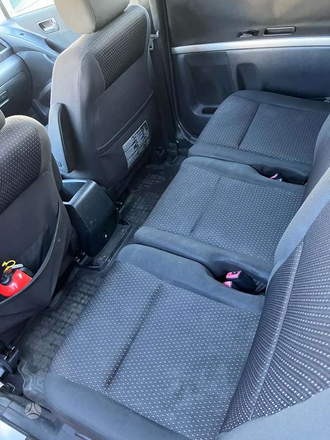 Toyota Corolla 2009 — photo 6