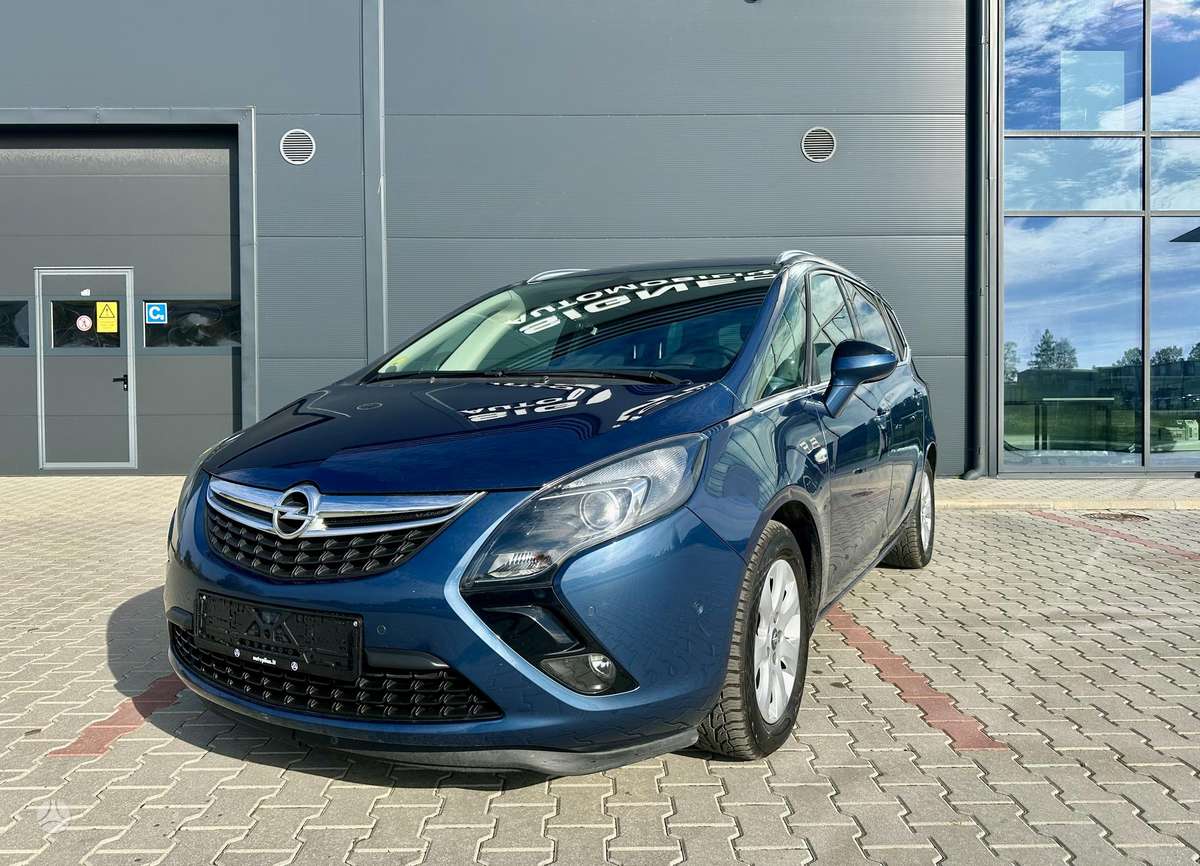 Opel Zafira 2015 — авто для ЗСУ з Європи