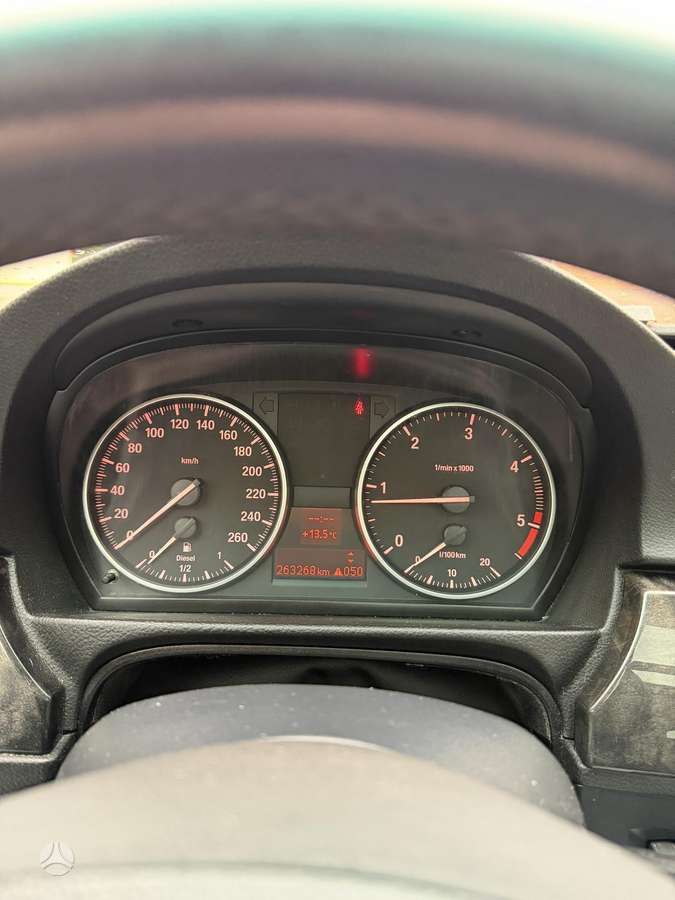 BMW 320 2008 — engine 1995 cm³, 177 HP (130kW)