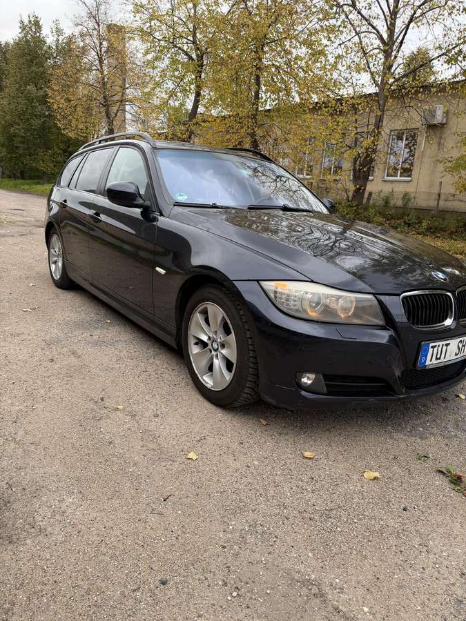 BMW 320 2008 — photo 7