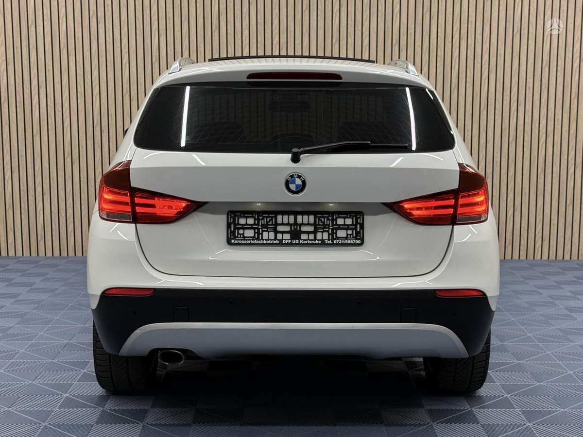 BMW X1 2011 — фото 7