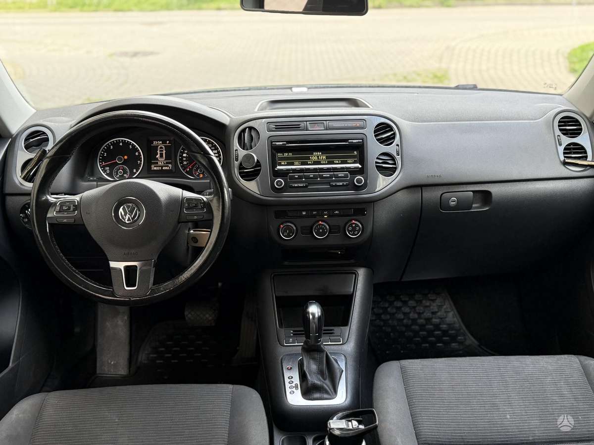 Volkswagen Tiguan 2013 — photo 12