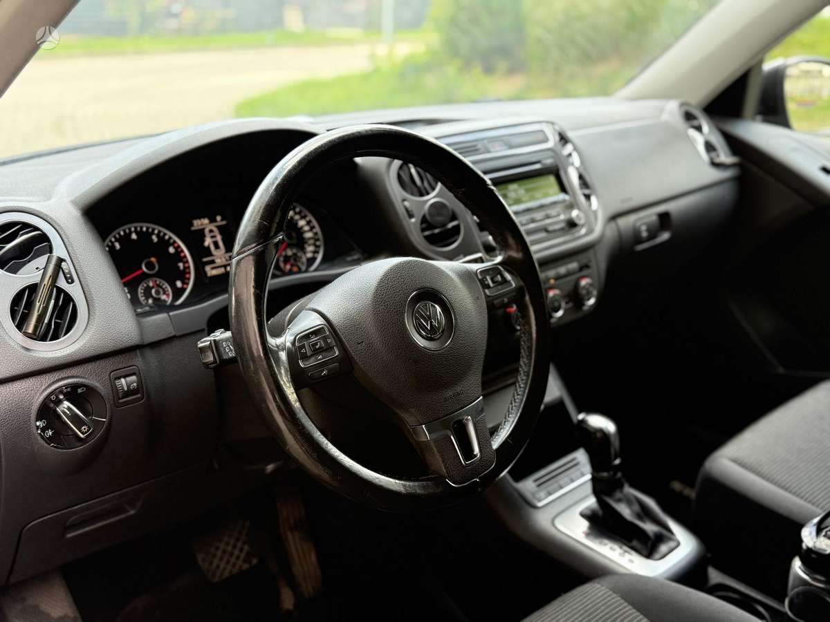 Volkswagen Tiguan 2013 — photo 8