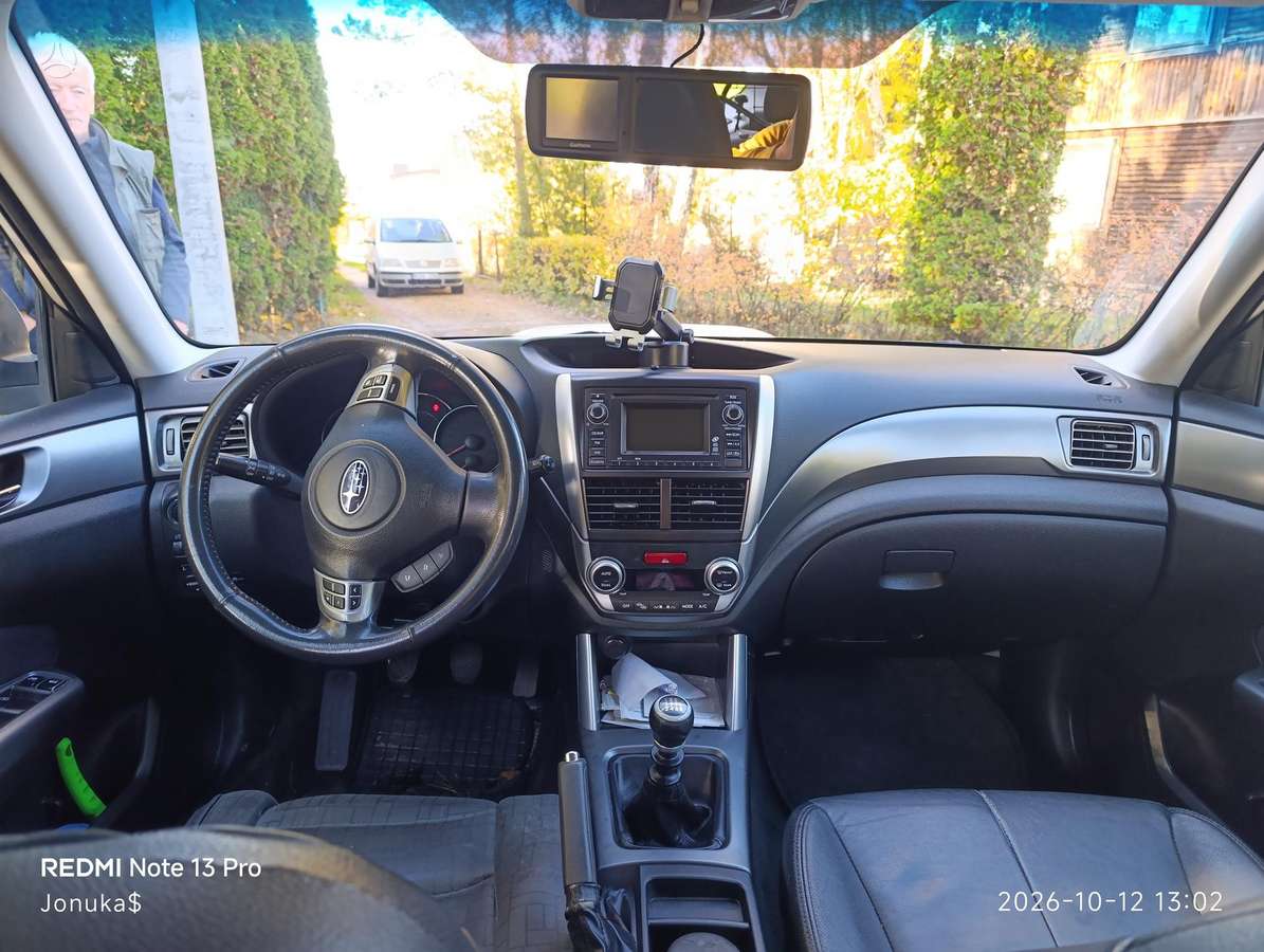 Subaru Forester 2012 — photo 8