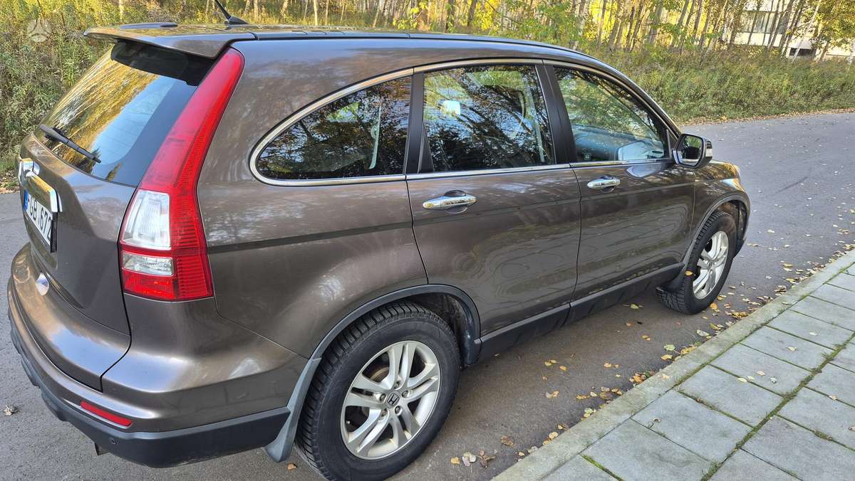 Honda CR-V 2011 — photo 10