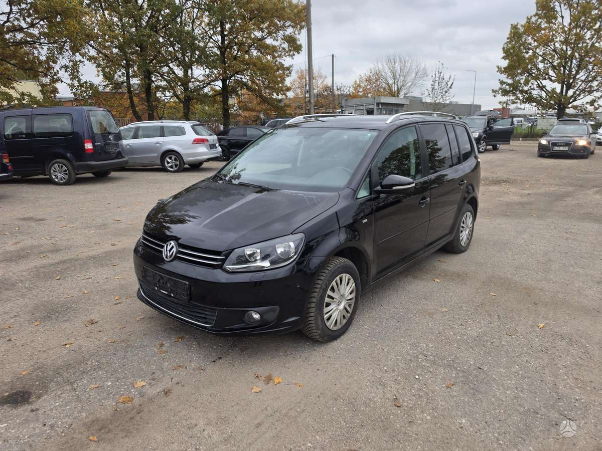 Volkswagen Touran 2014 — двигун 1600 cm³, 105 HP (77kW)