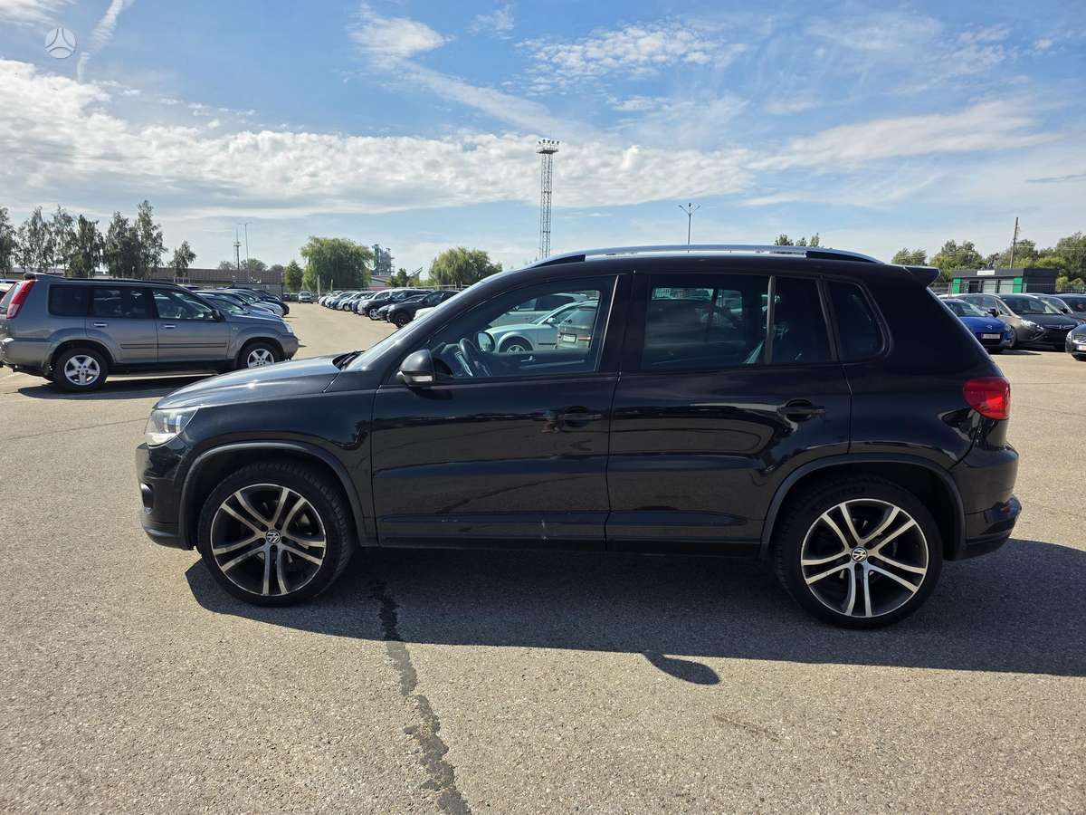 Volkswagen Tiguan 2014 — engine 1390 cm³, 160 HP (118kW)