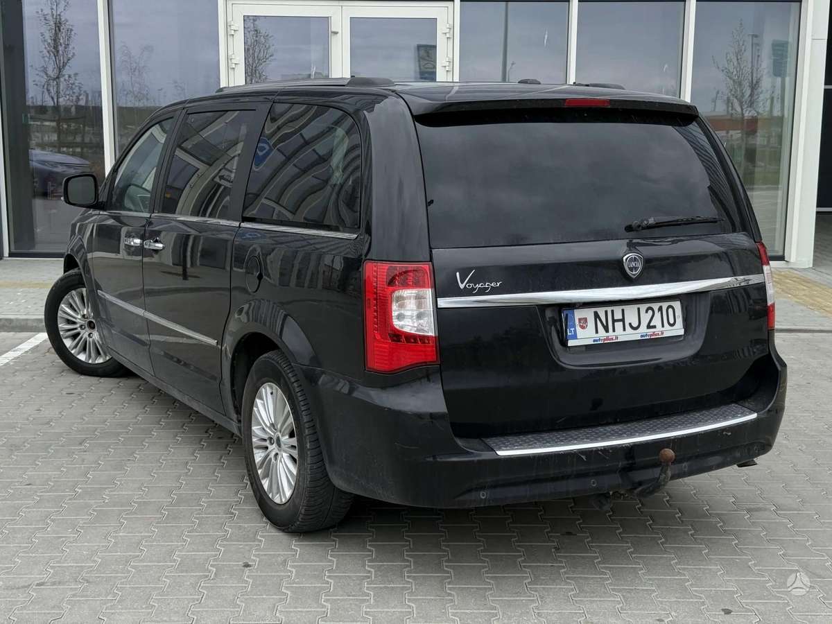 Lancia Voyager 2012 — engine 2775 cm³, 163 HP (120kW)