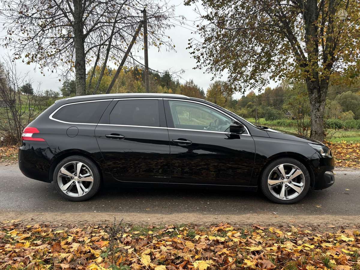 Peugeot 308 2014 — photo 6