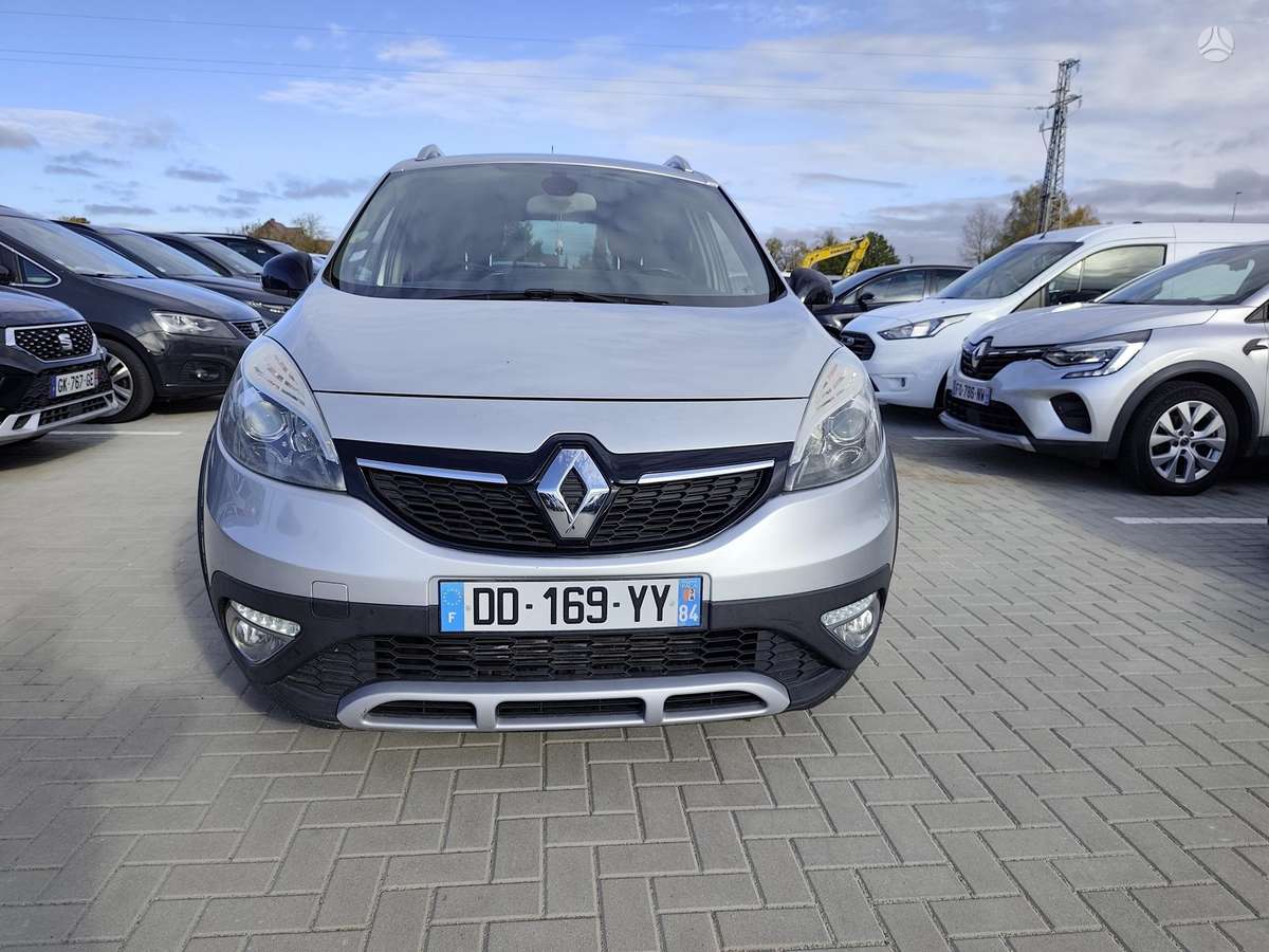 Renault Scenic 2014 — салон