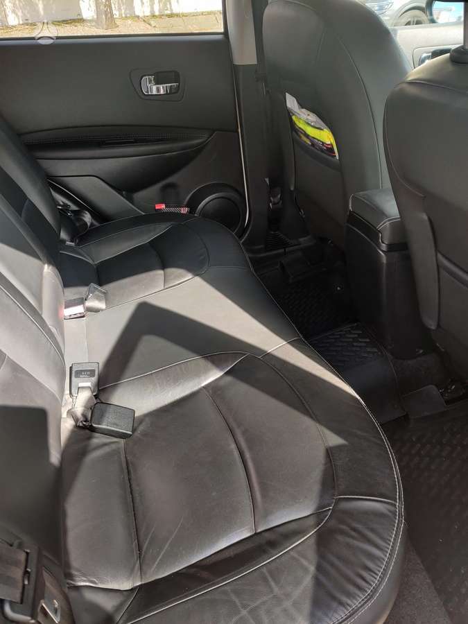 Nissan Qashqai 2011 — photo 8