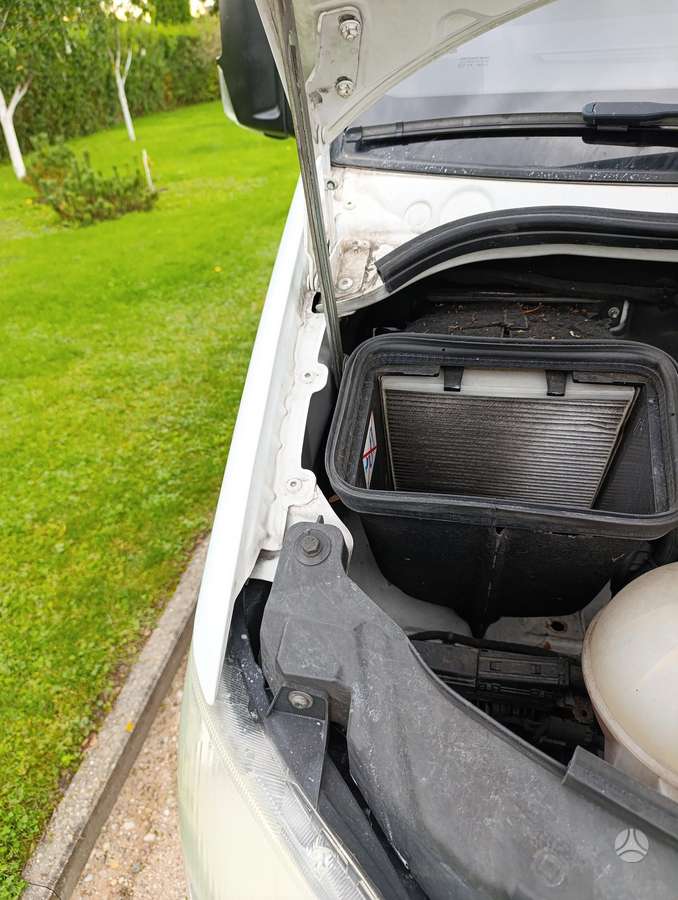 Mercedes-Benz Sprinter 2011 — photo 14