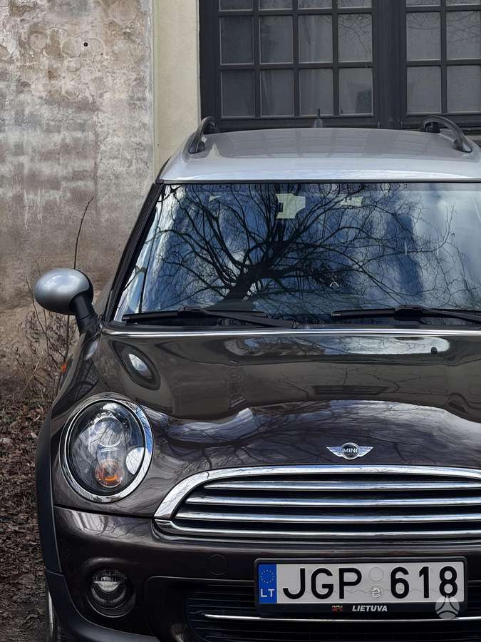 Mini Clubman 2011 — rear view