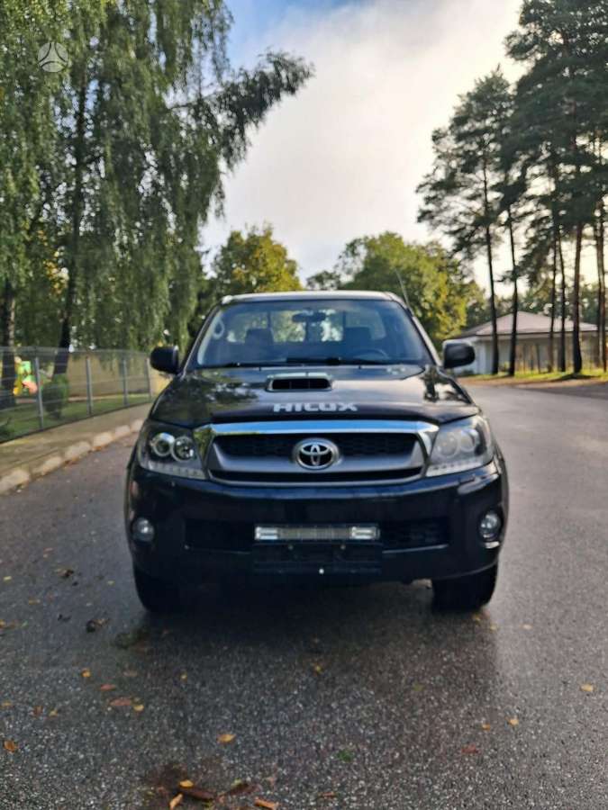 Toyota Hilux 2006 — photo 6
