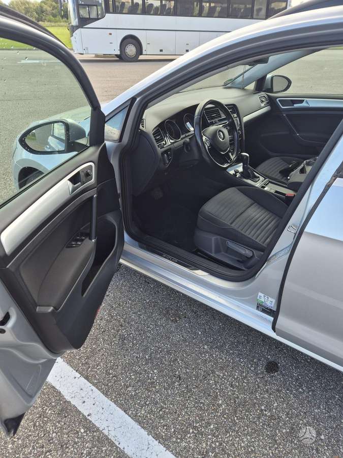 Volkswagen Golf 2014 — photo 10