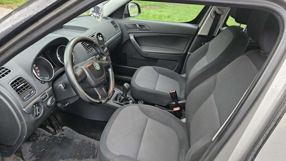 Skoda Yeti 2011 — photo 7