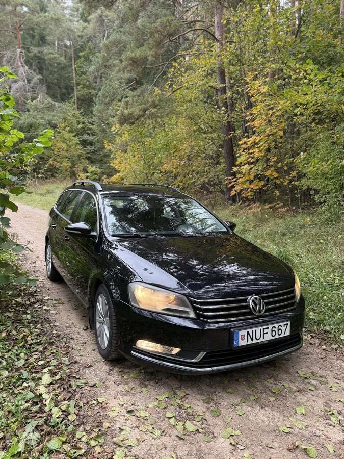 Volkswagen Passat 2012 — vehicle for AFU Ukraine