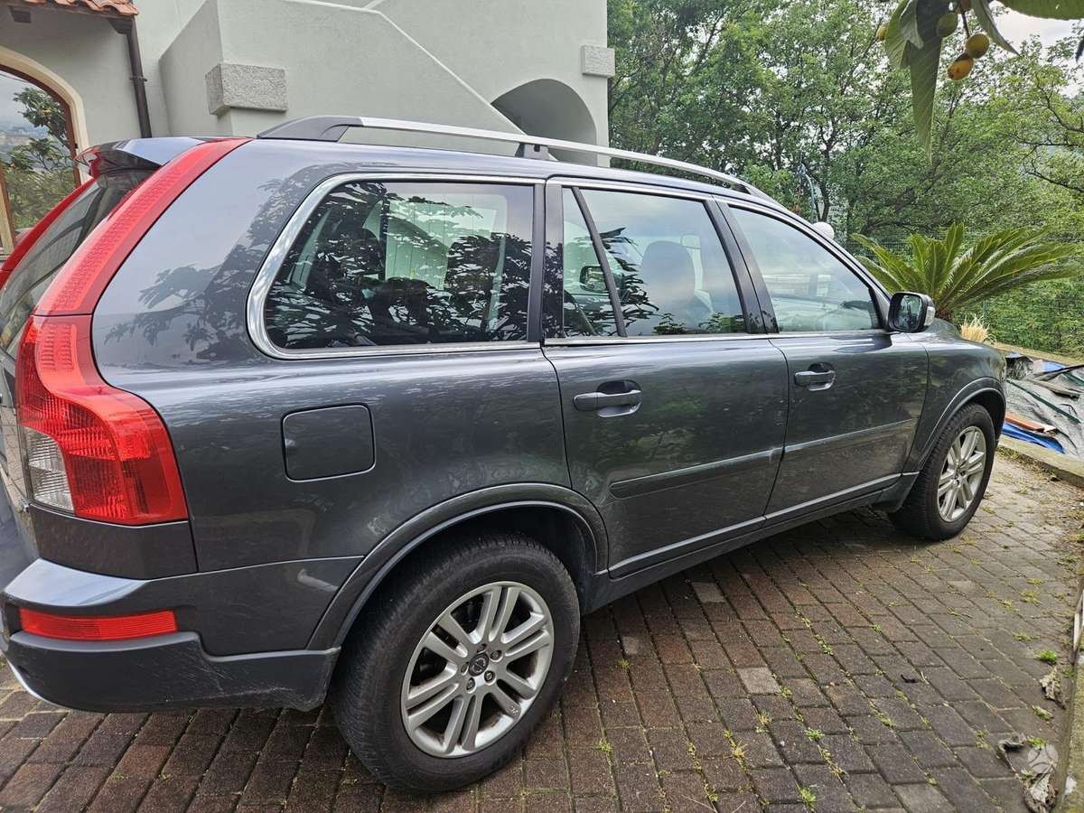 Volvo XC90 2006 — вигляд ззаду