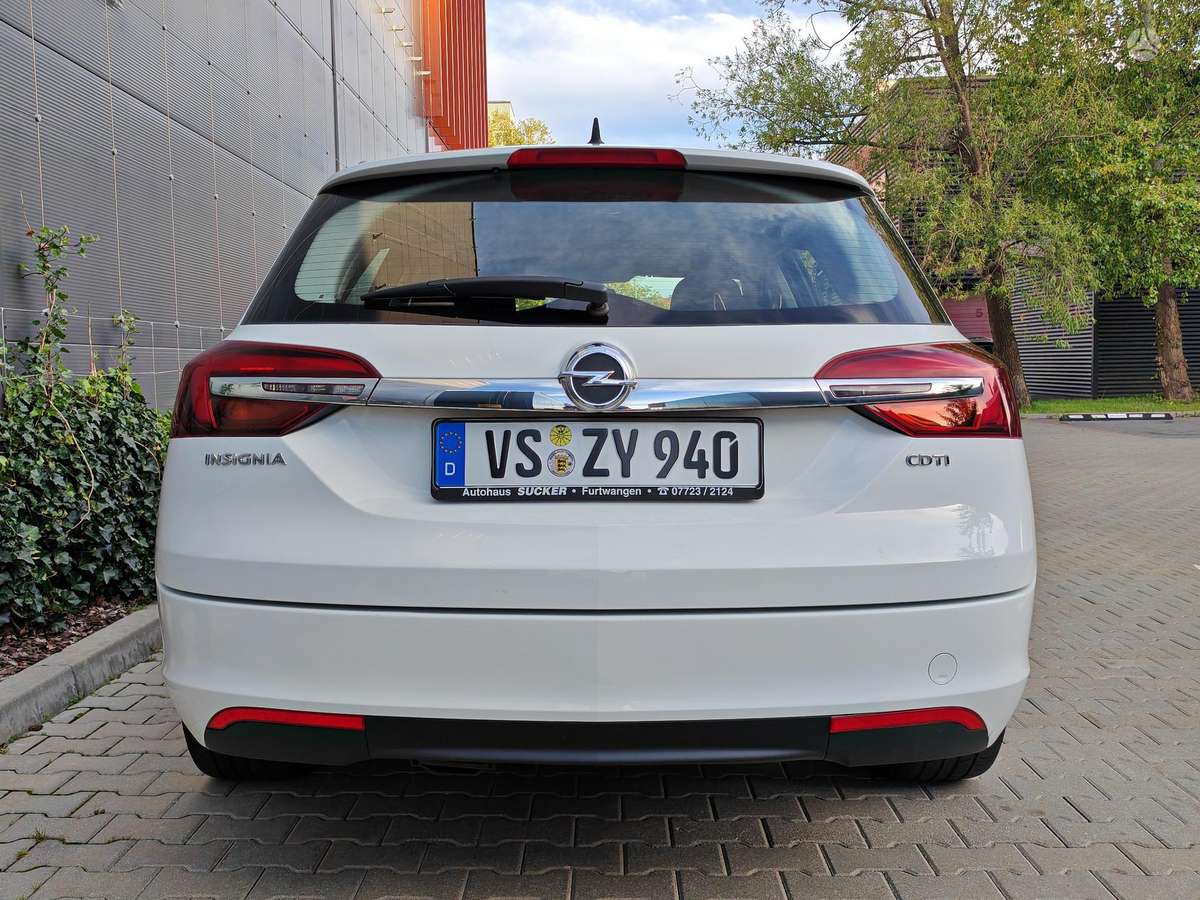 Opel Insignia 2014 — engine 1956 cm³