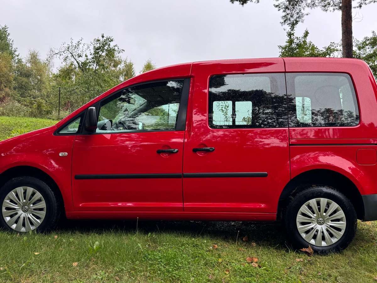 Volkswagen Caddy 2009 — photo 13