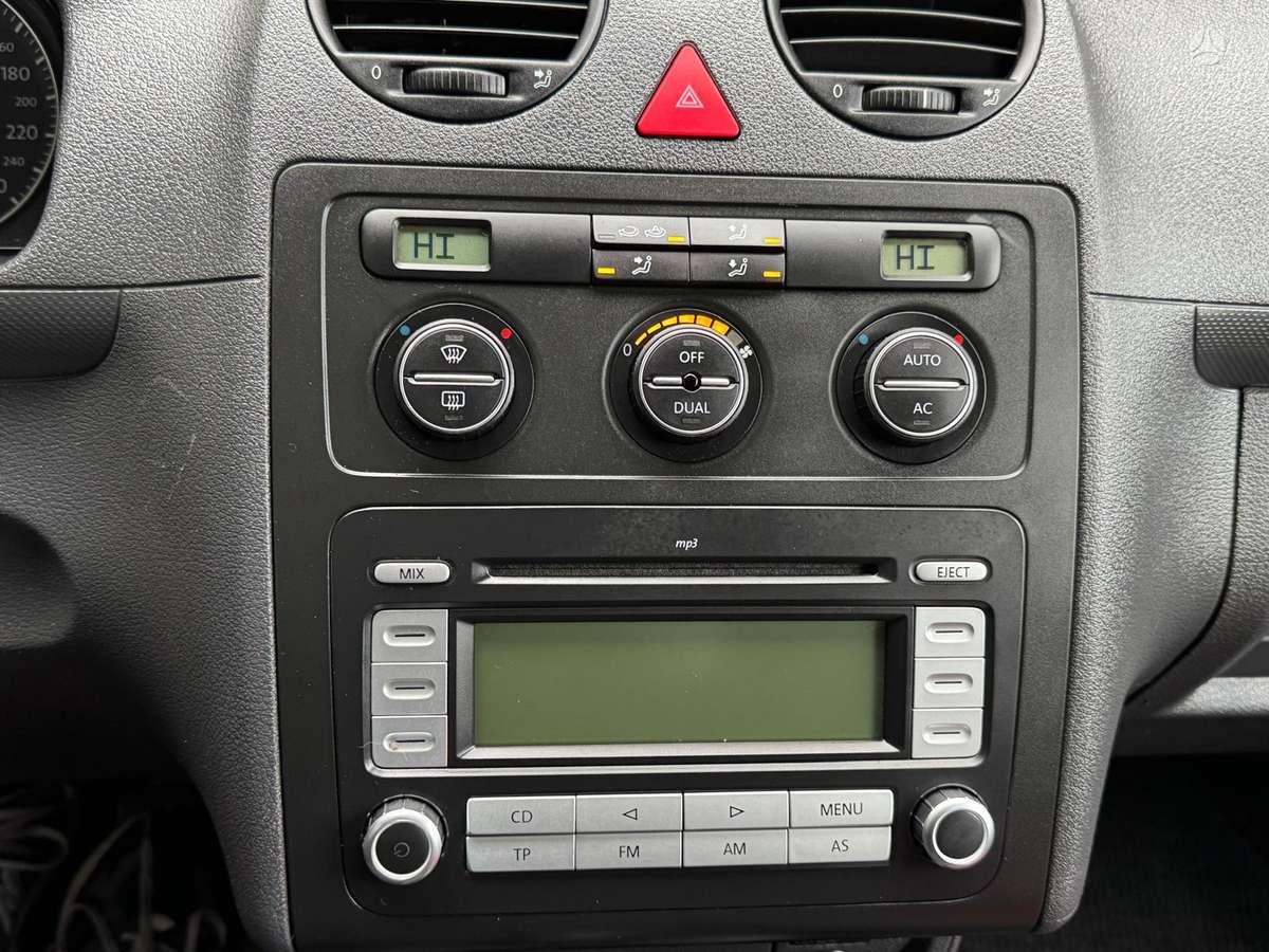 Volkswagen Caddy 2009 — photo 25