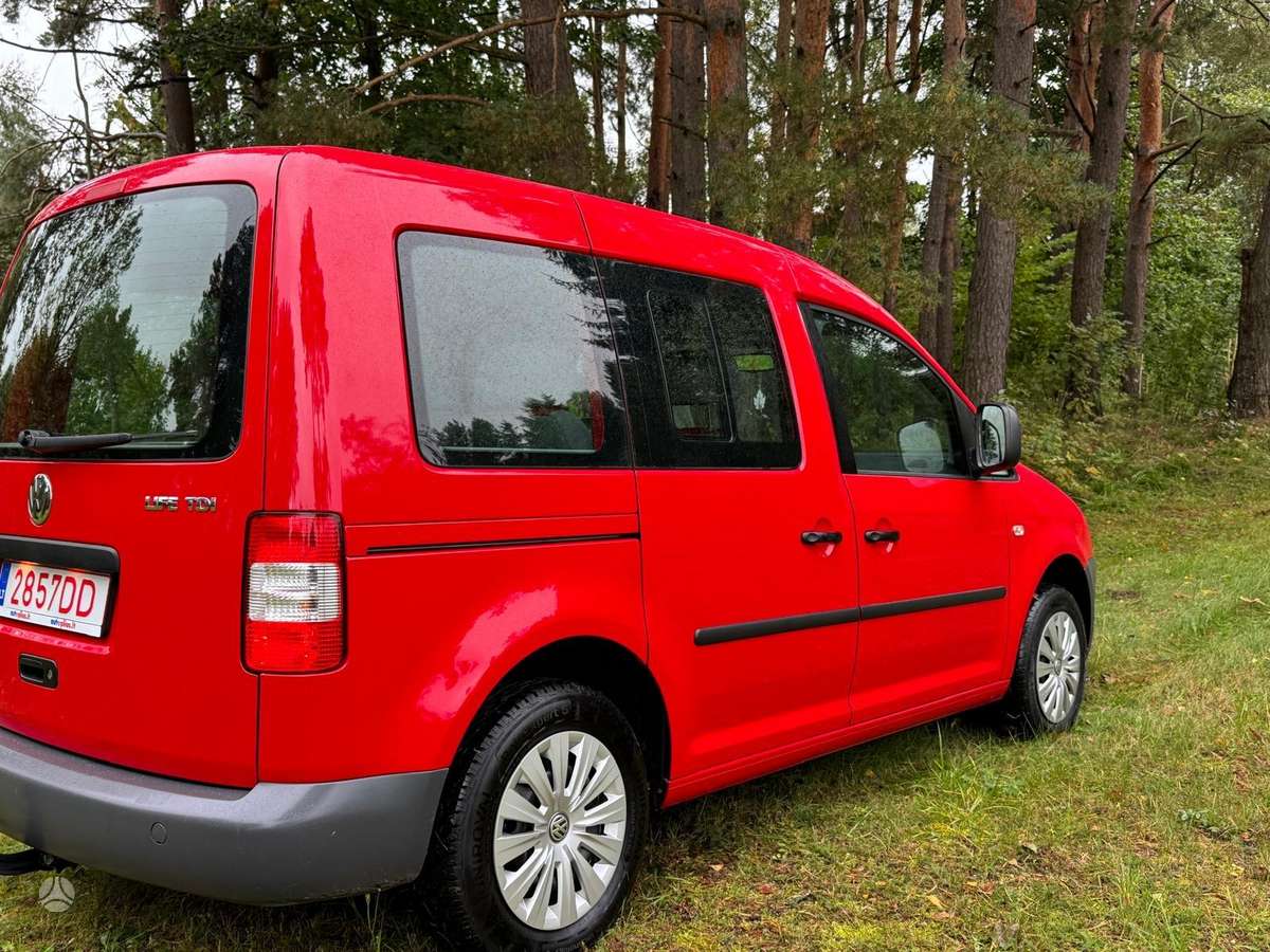 Volkswagen Caddy 2009 — interior