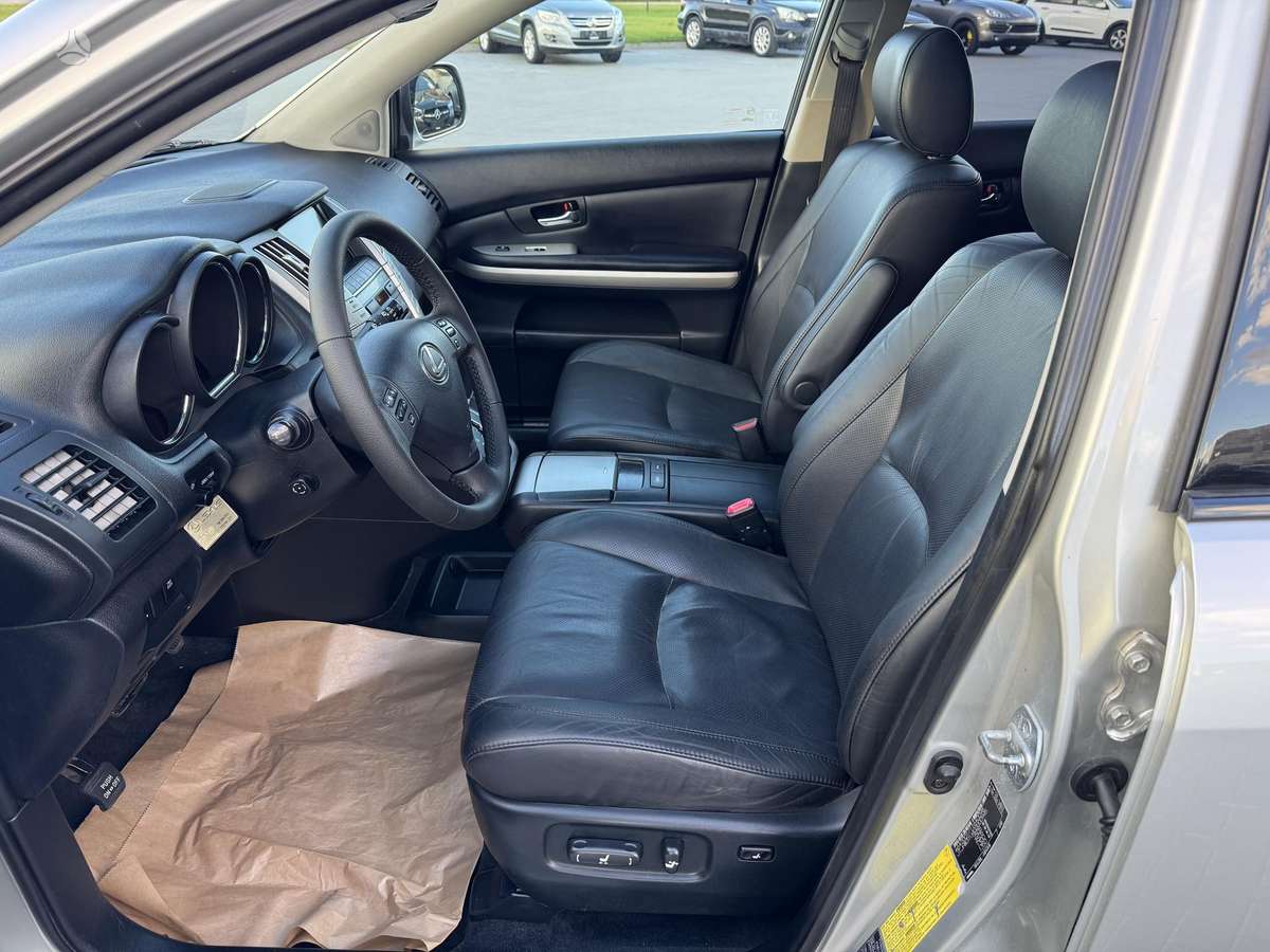 Lexus RX 2006 — photo 13