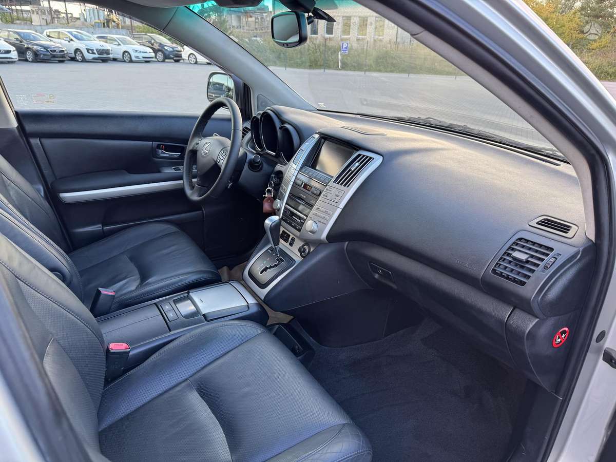 Lexus RX 2006 — photo 23