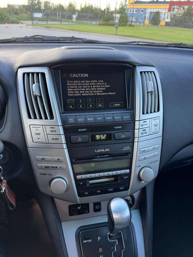 Lexus RX 2006 — photo 26