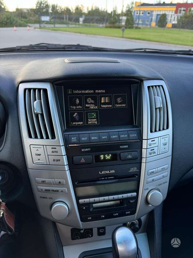 Lexus RX 2006 — photo 32