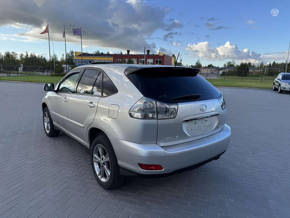 Lexus RX 2006 — engine 3311 cm³, 211 HP (155kW)