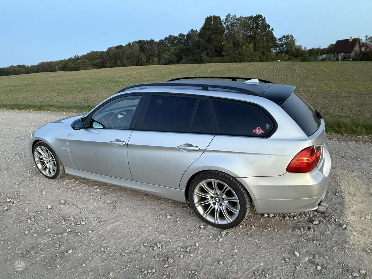 BMW 330 2007 — photo 6