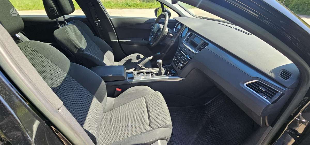 Peugeot 508 2013 — photo 10