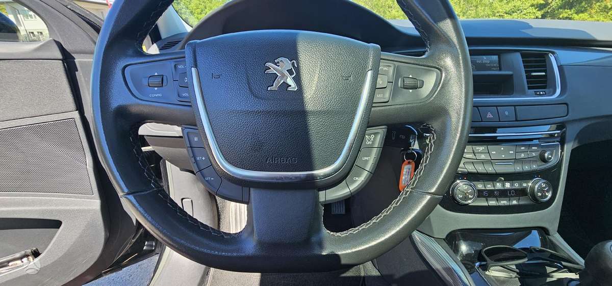 Peugeot 508 2013 — photo 11