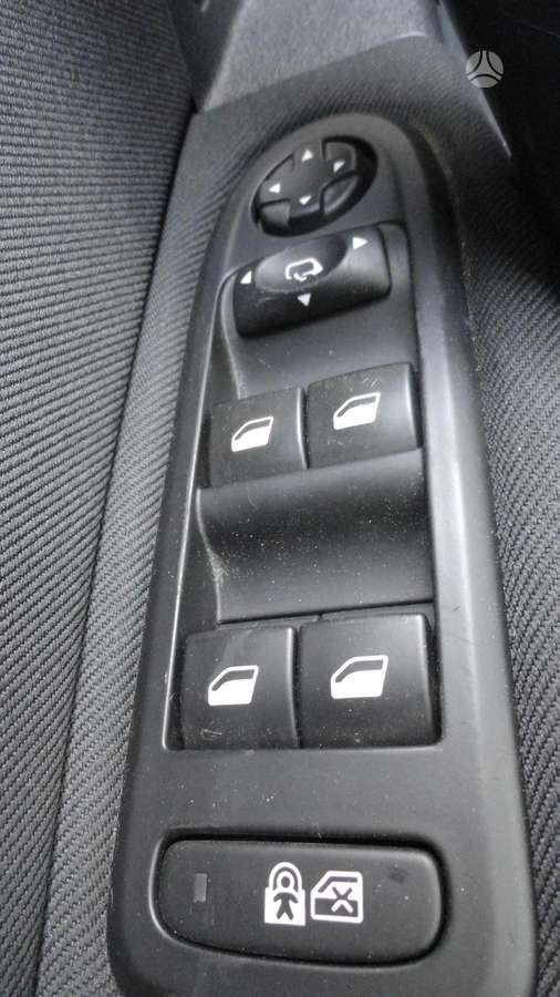 Peugeot 508 2013 — photo 17