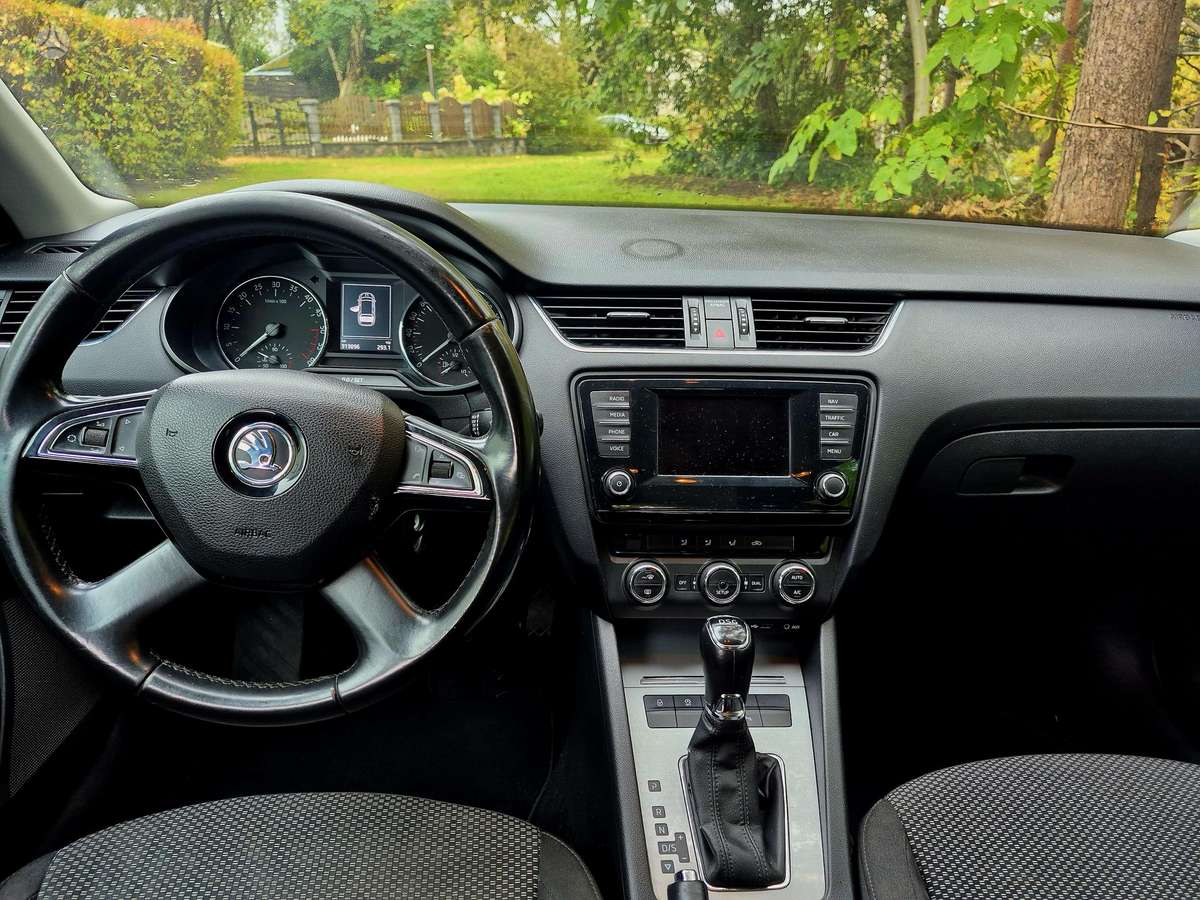 Skoda Octavia 2014 — фото 10