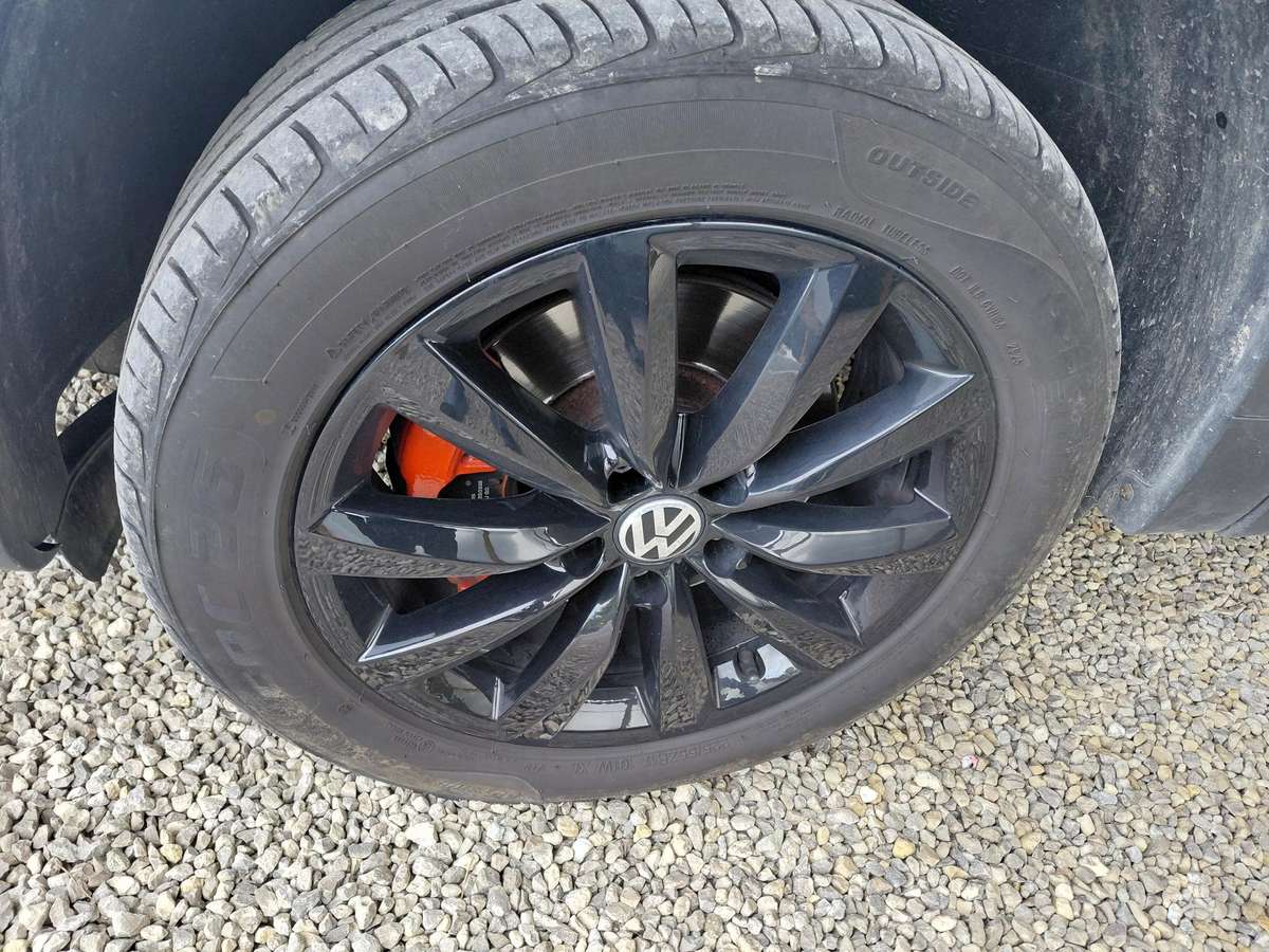 Volkswagen Tiguan 2014 — photo 19