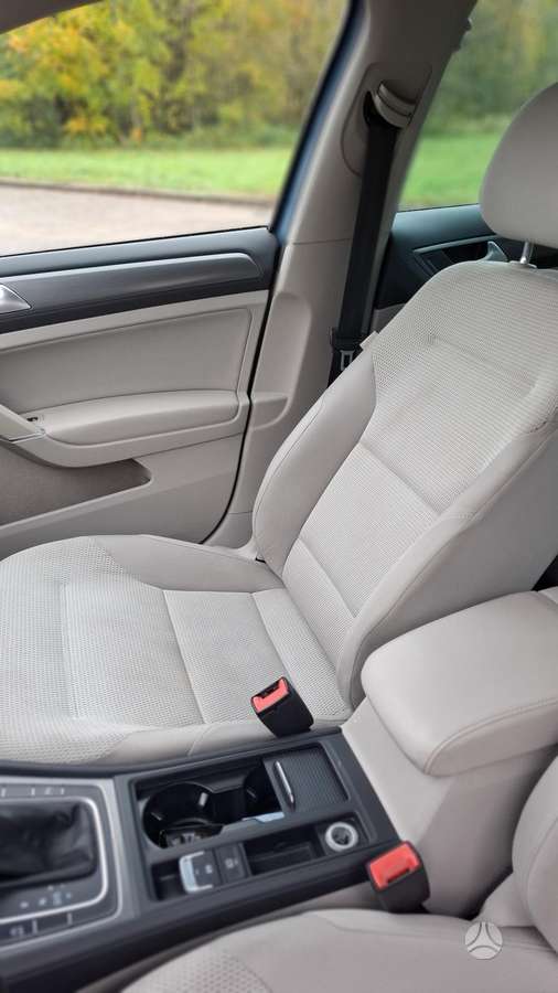 Volkswagen Golf 2013 — photo 19