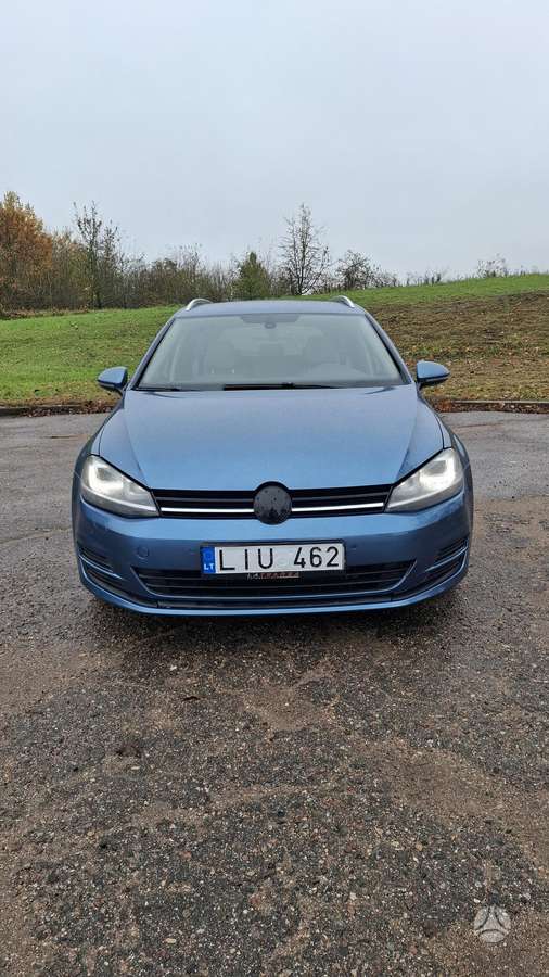 Volkswagen Golf 2013 — interior
