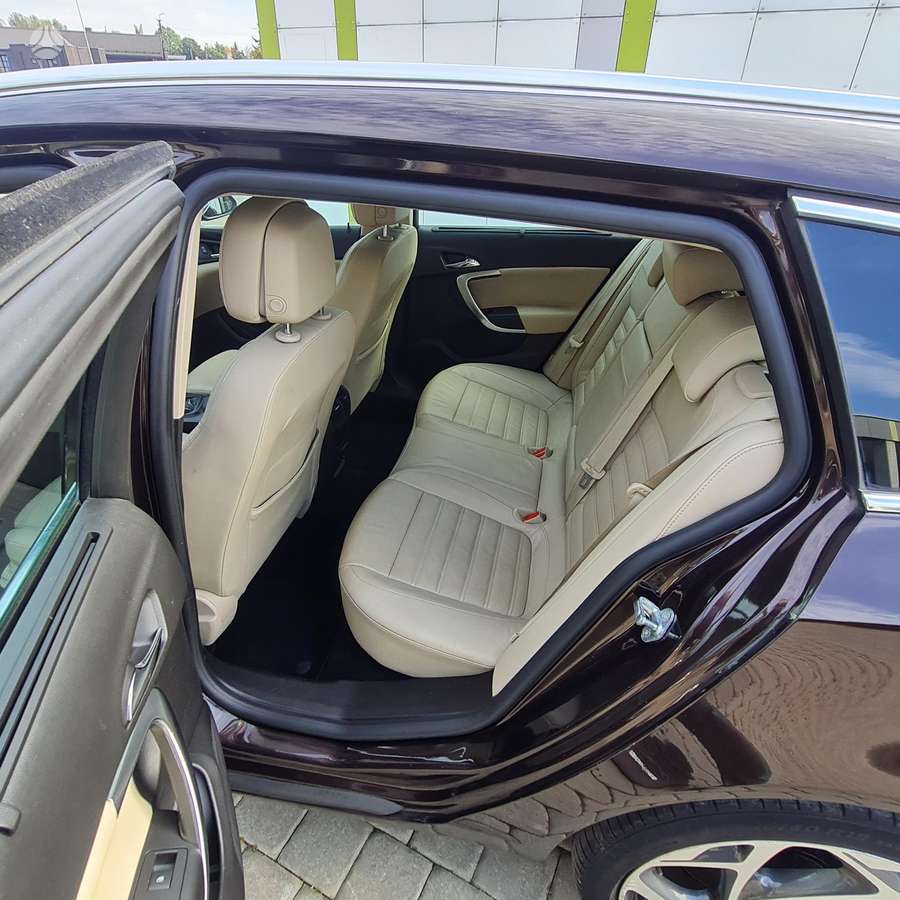 Opel Insignia 2014 — photo 12