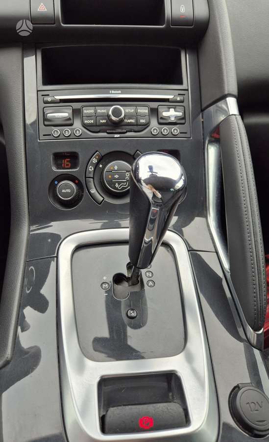 Peugeot 3008 2012 — photo 13