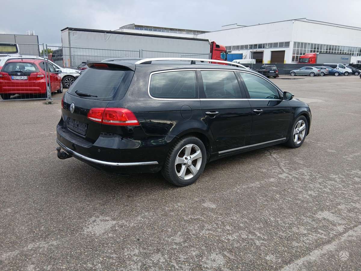 Volkswagen Passat 2012 — photo 5