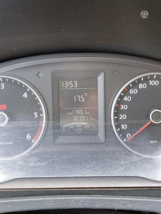 Volkswagen Kombi 2011 — photo 9