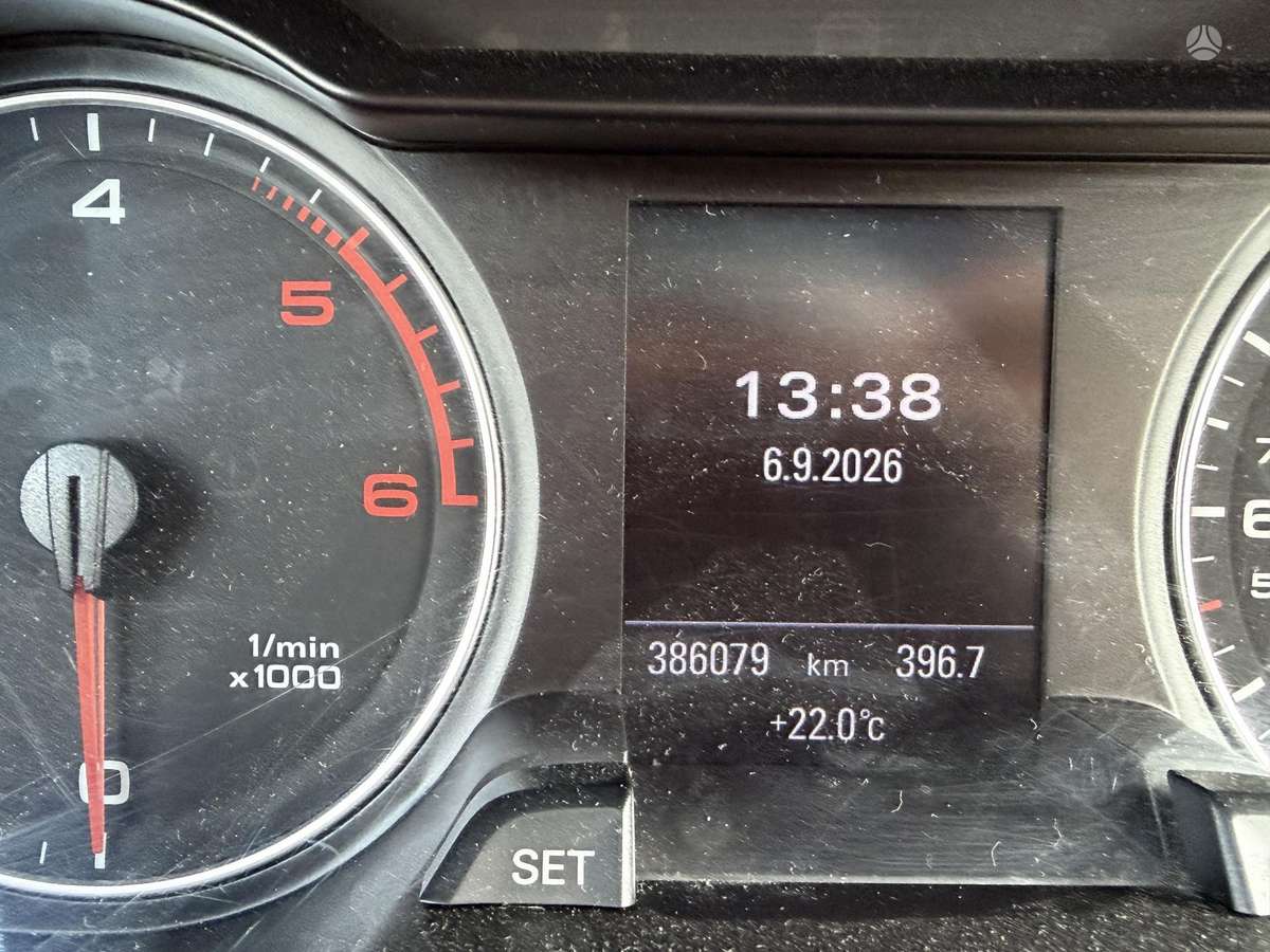 Audi A4 2008 — photo 11