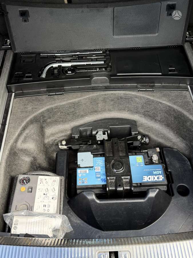 Audi A4 2008 — photo 13