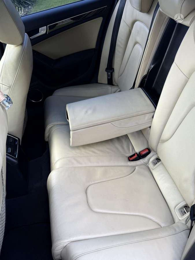 Audi A4 2008 — photo 8