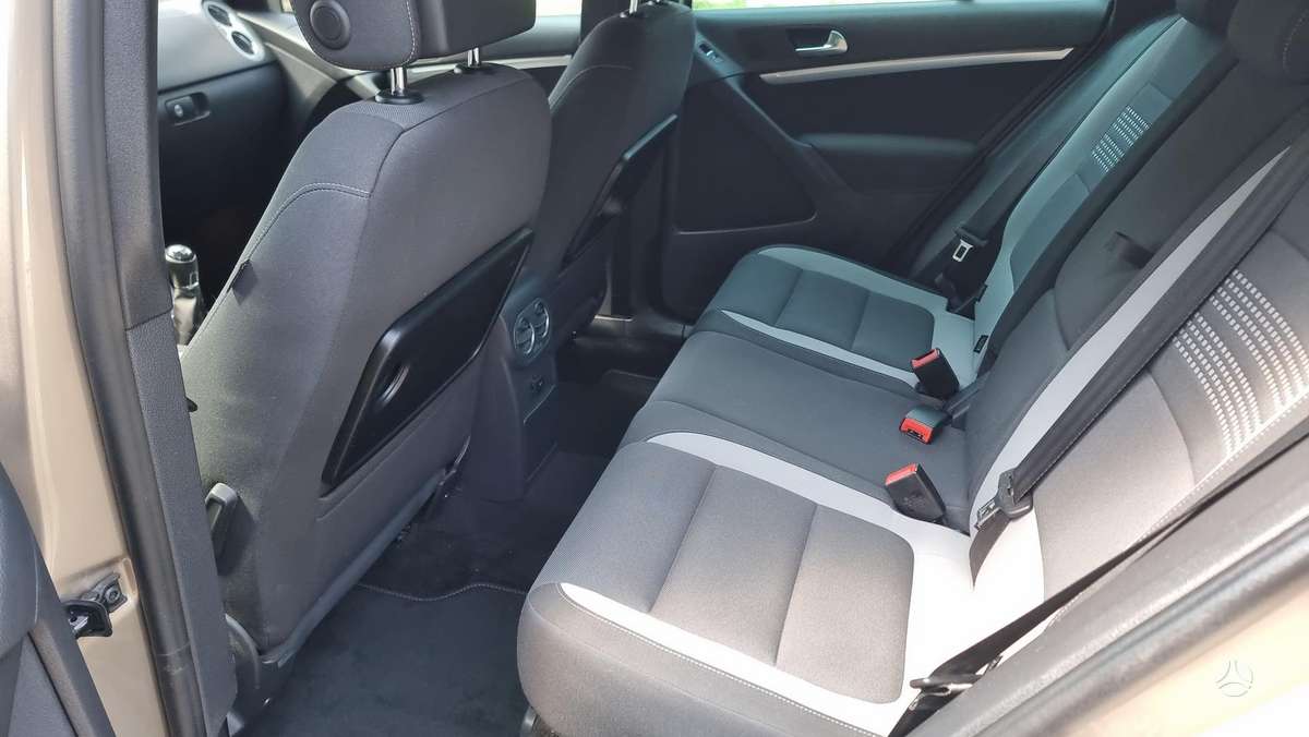 Volkswagen Tiguan 2013 — photo 19