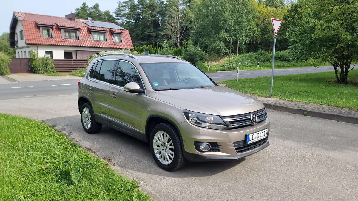 Volkswagen Tiguan 2013 — engine 1390 cm³, 160 HP (118kW)