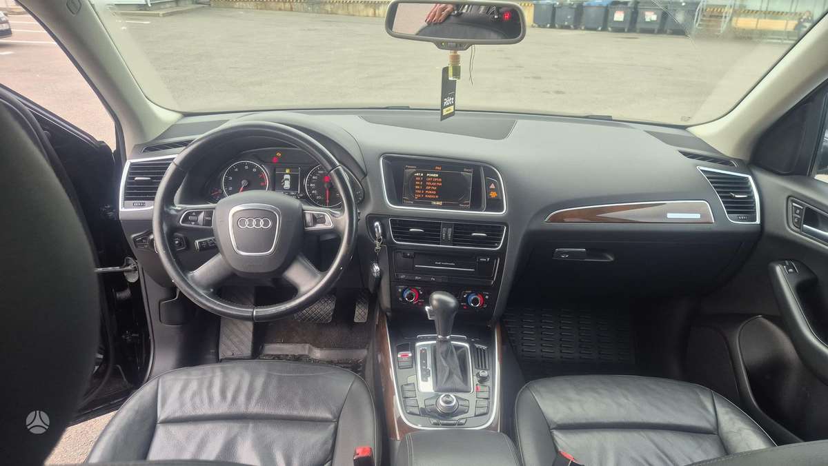 Audi Q5 2011 — photo 15