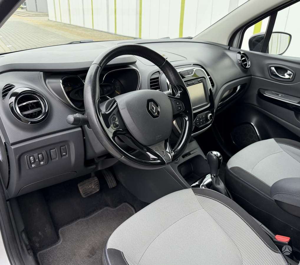 Renault Captur 2015 — photo 13